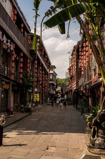 Jinli Ancient Street at night