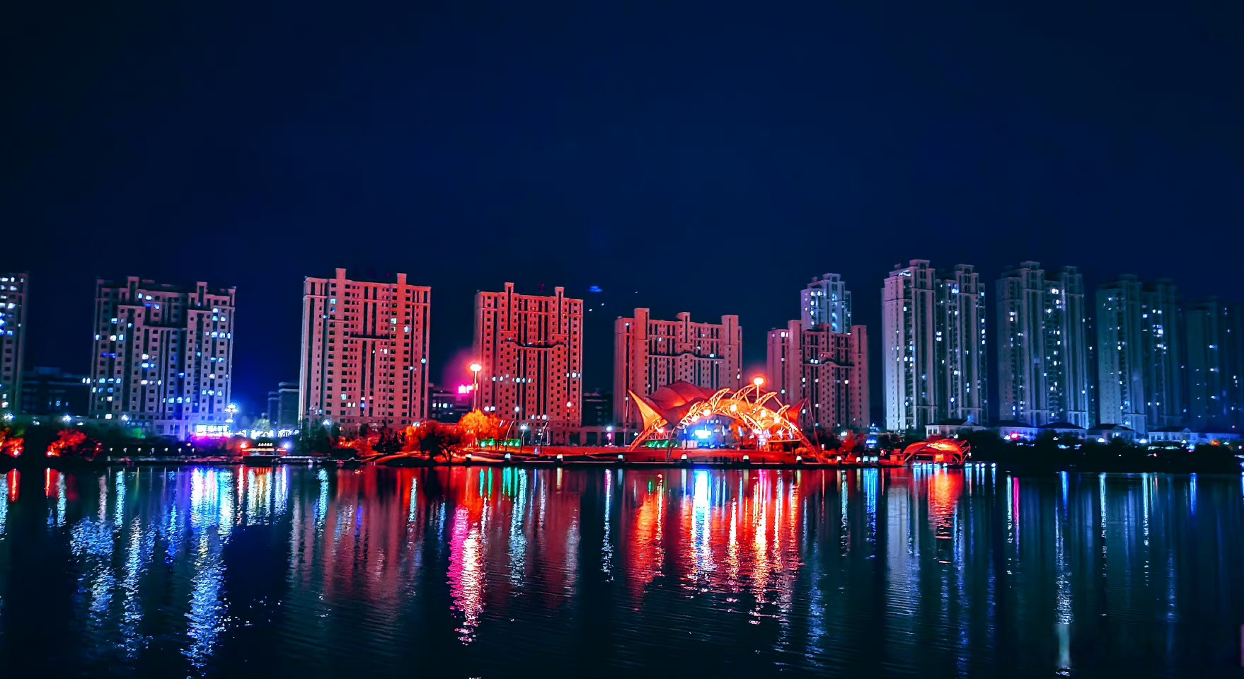 抚顺城市天际线