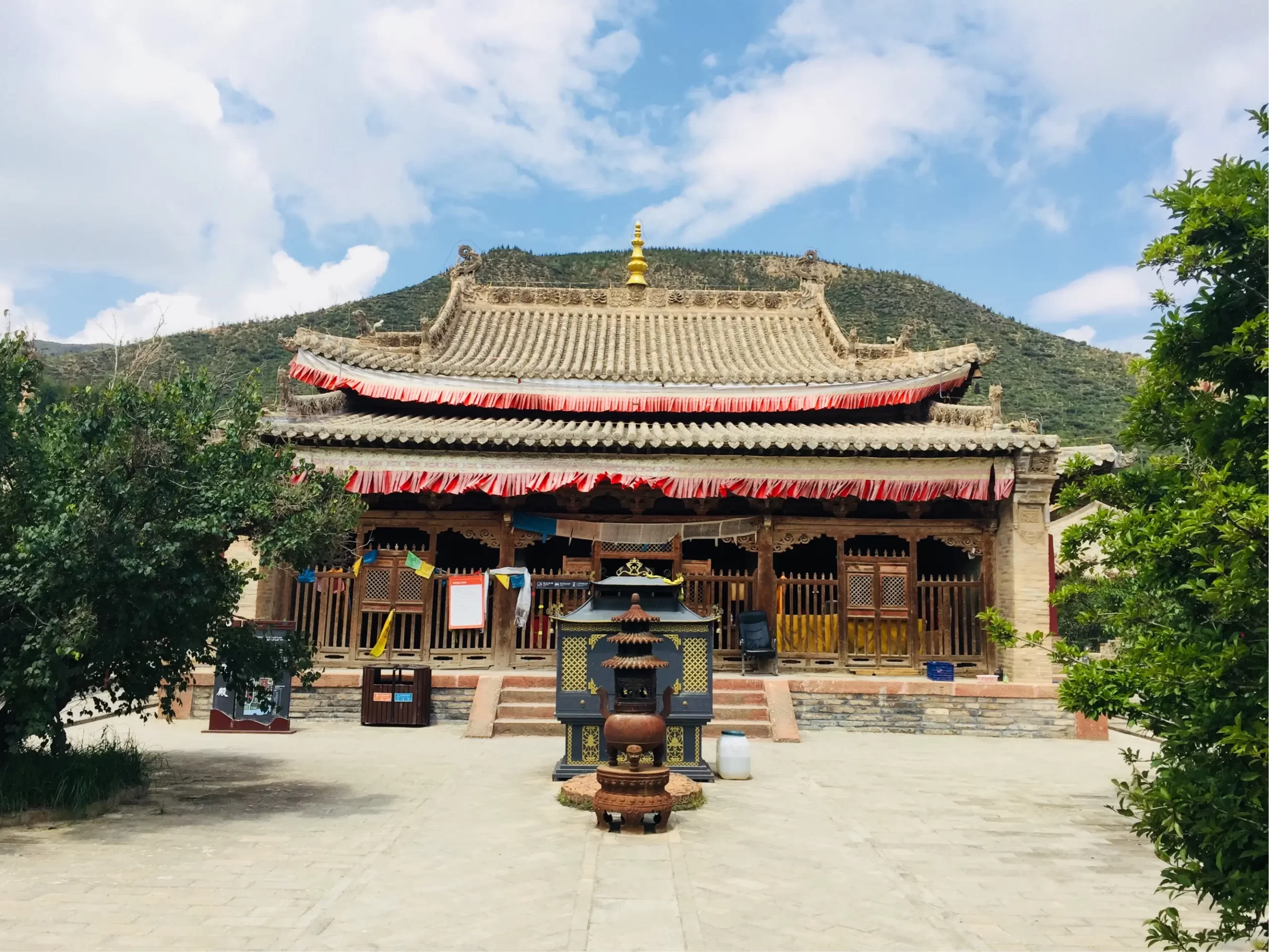 海东城市天际线