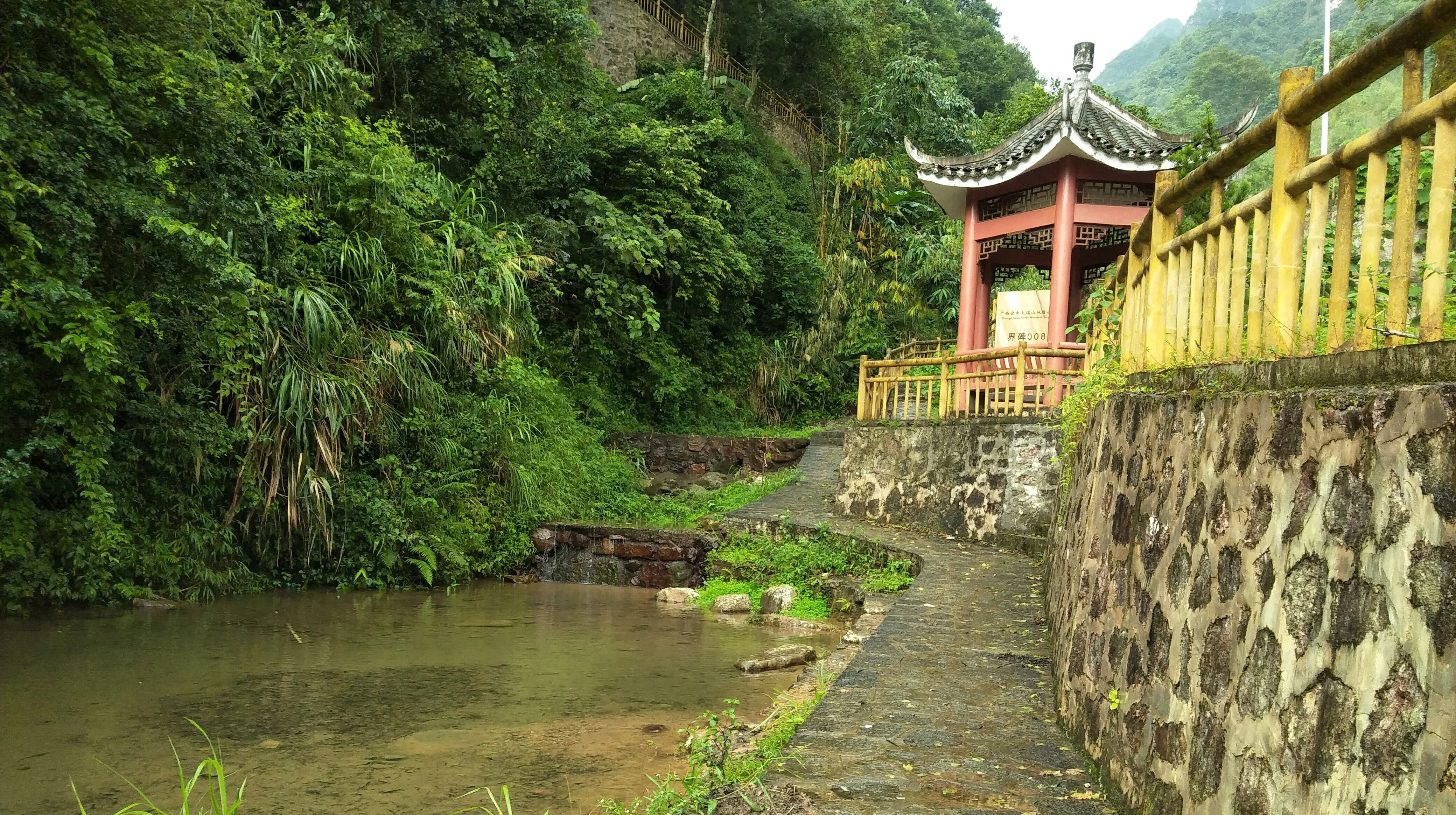 来宾城市天际线