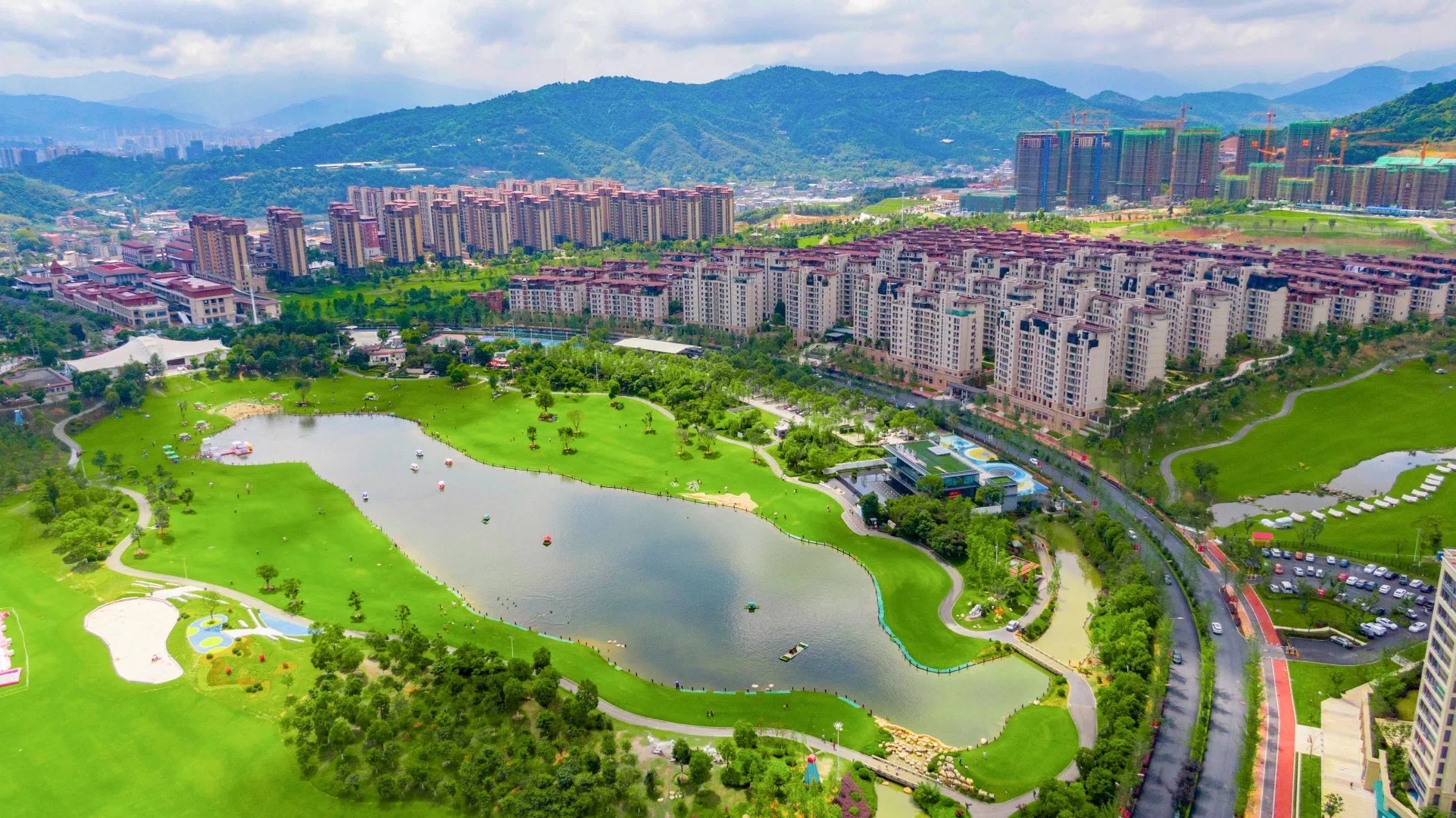 龙岩城市天际线