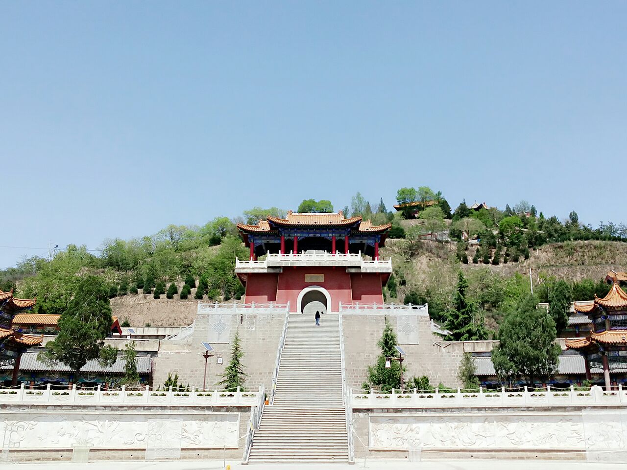 庆阳城市天际线