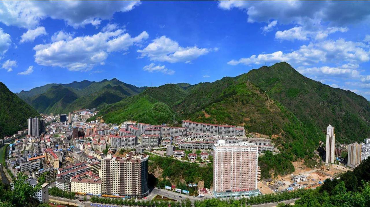 商洛城市天际线