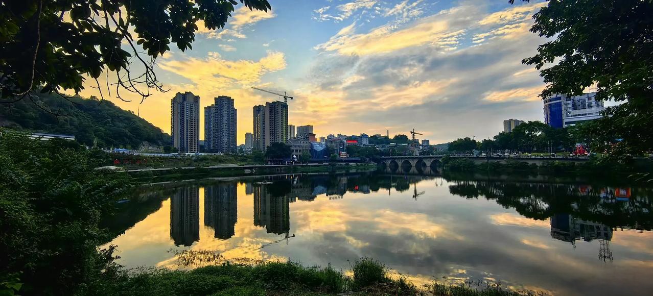 自贡城市天际线